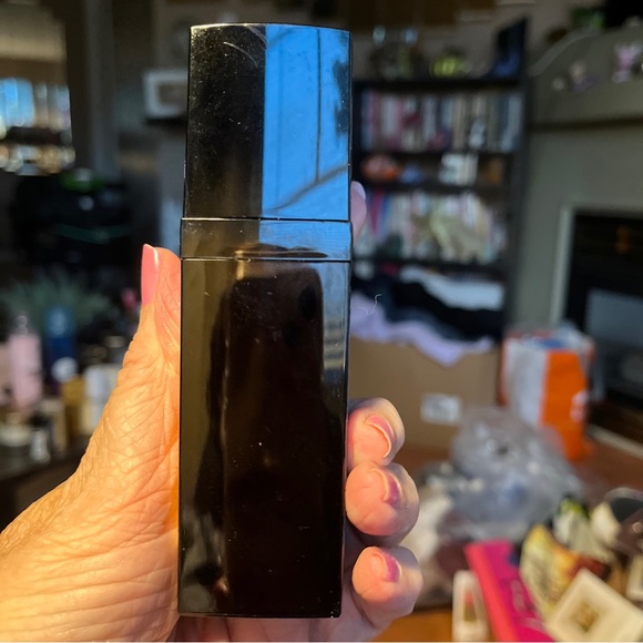 Flawless serum from Epione Beverley Hills 30ml. New! No box. - Picture 2 of 4